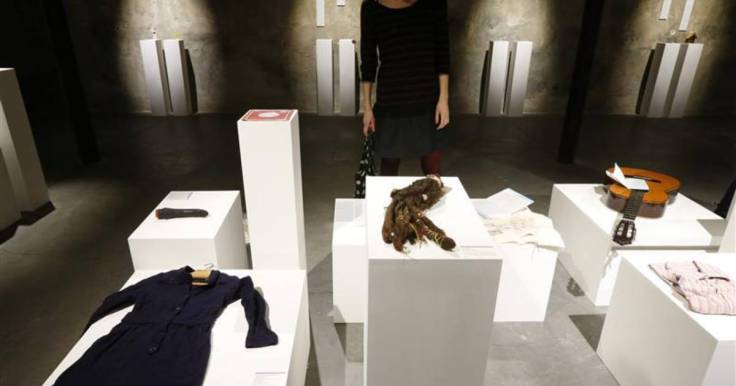 un-musee-des-coeurs-brises-s-installe-pour-un-mois-a-paris-797512